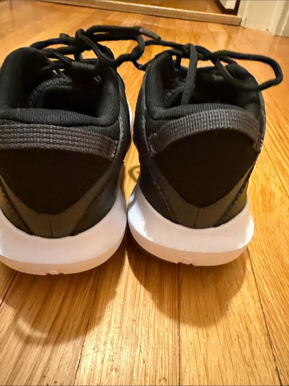 Under Armour | Lockdown 6 Basketball Sneaker | Size 10.5